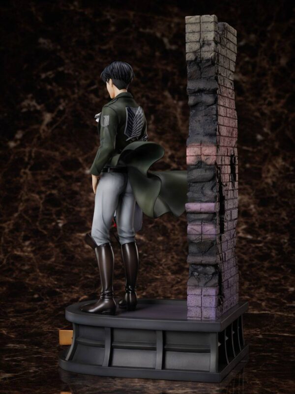 Estatua Levi Birthday Attack of Titan