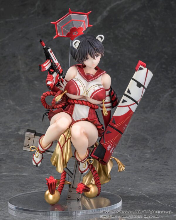 Descubre el apasionante mundo de Estatua Tsubaki Kasuga Blue Archive.