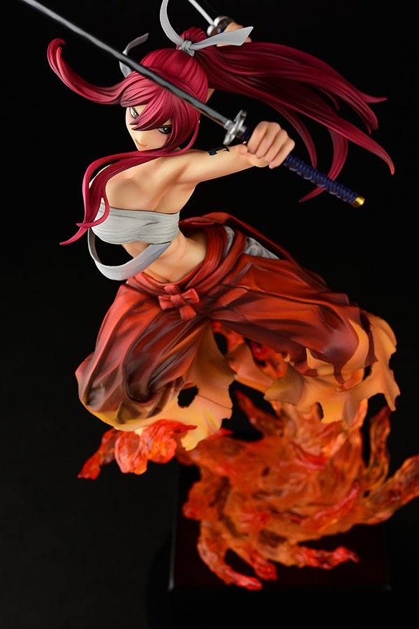 Estatua Erza Scarlet Samurai Kurenai