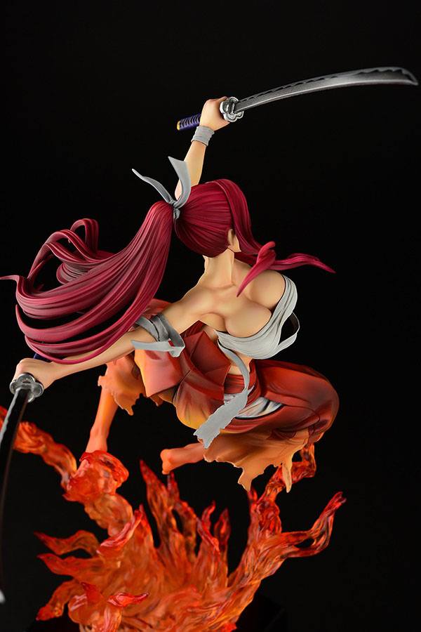 Estatua Erza Scarlet Samurai Kurenai