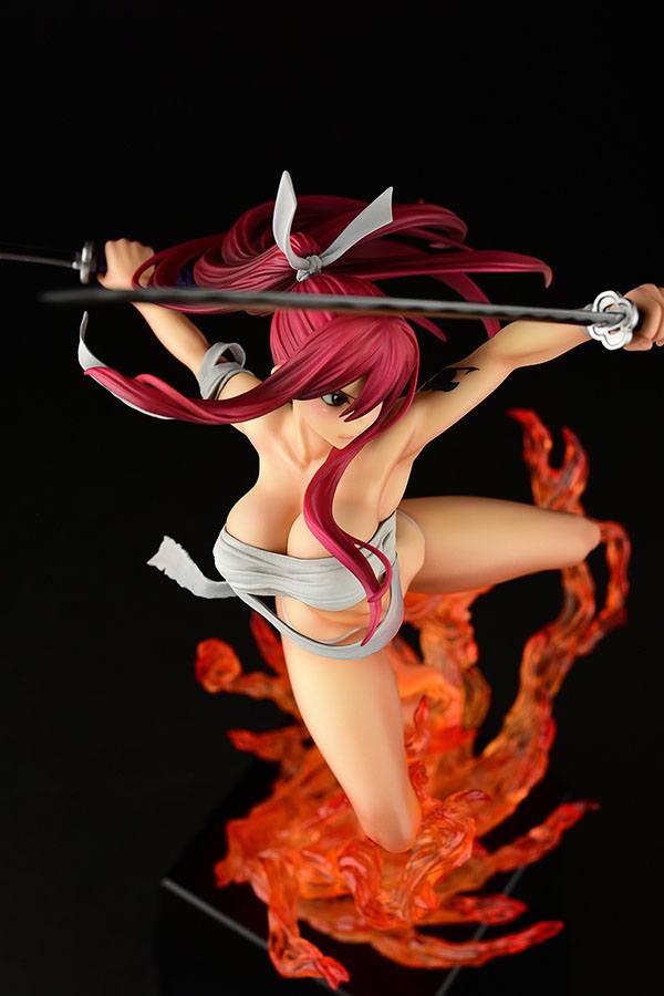 Estatua Erza Scarlet Samurai Kurenai