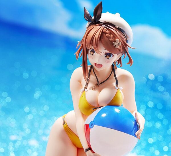 Estatua Ryza Reisalin Stout Swimsuit