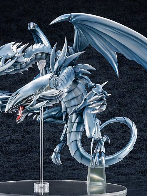 Estatua Blue-Eyes Ultimate Dragon