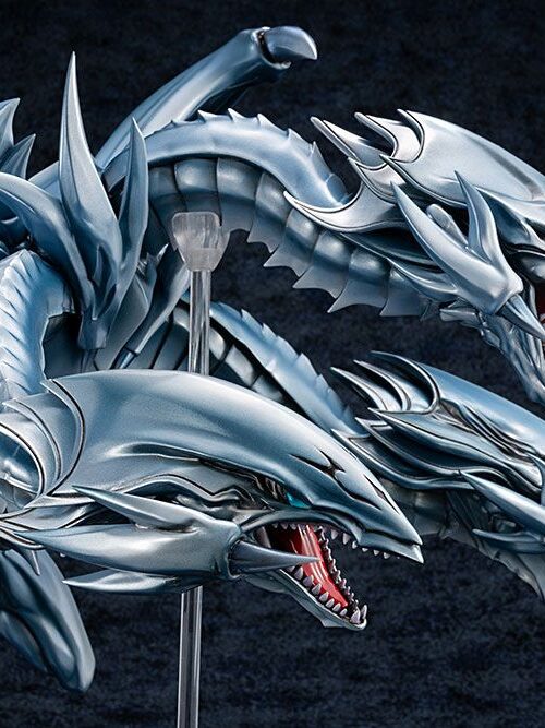 Estatua Blue-Eyes Ultimate Dragon