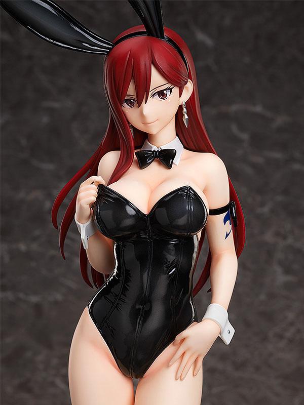 Estatua Erza Scarlet Bare Leg Bunny