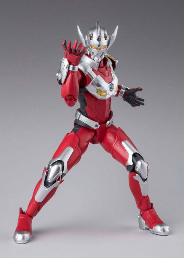 Estatua FiguartsZERO Ultraman Suit Taro