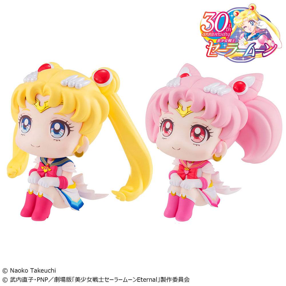 Estatuas Sailor Moon y Sailor Chibi