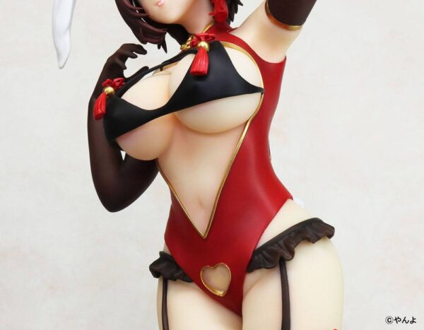 Estatua Yui Red Bunny