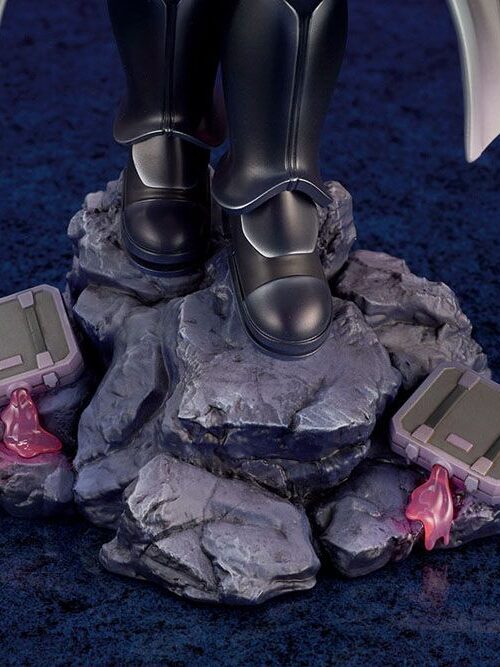 Descubre el apasionante mundo de Estatua Light Bondrewd 27cm.