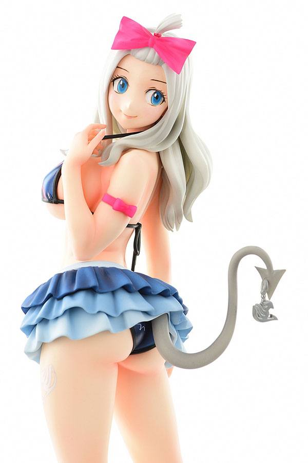 Estatua Mirajane Strauss Swimwear Blue