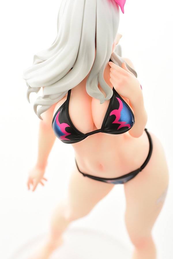 Estatua Mirajane Strauss Swimwear Blue