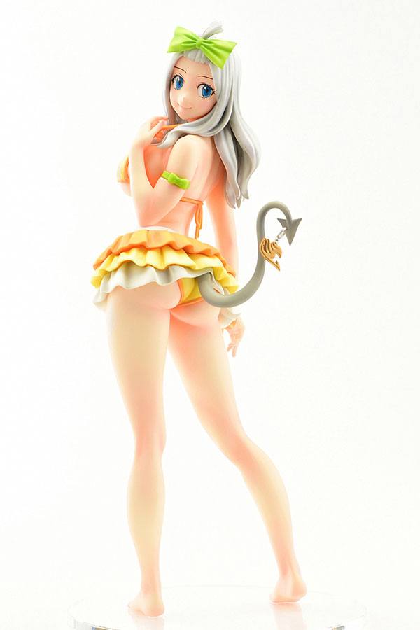 Estatua Mirajane Strauss Swimwear Yellow