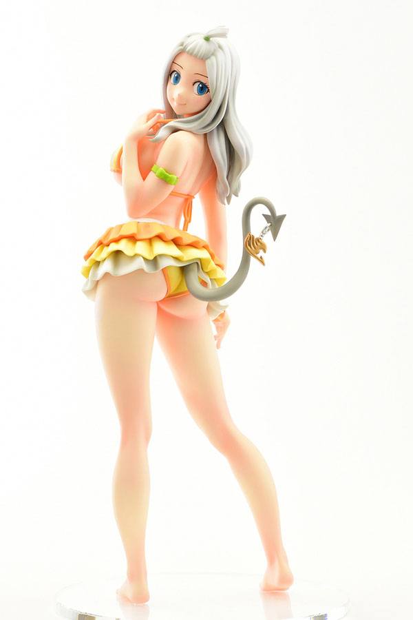 Estatua Mirajane Strauss Swimwear Yellow