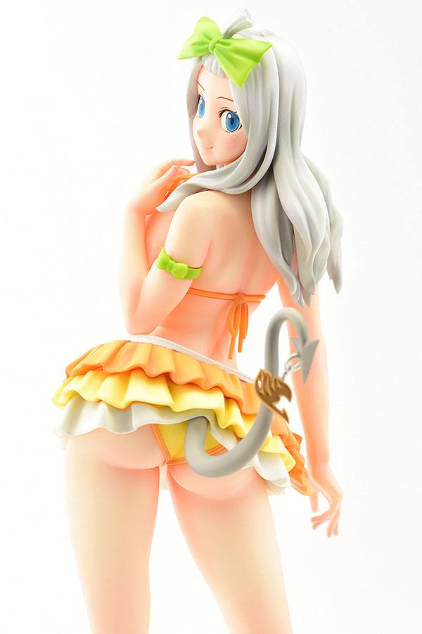 Estatua Mirajane Strauss Swimwear Yellow