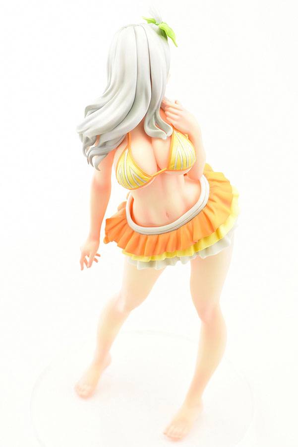 Estatua Mirajane Strauss Swimwear Yellow