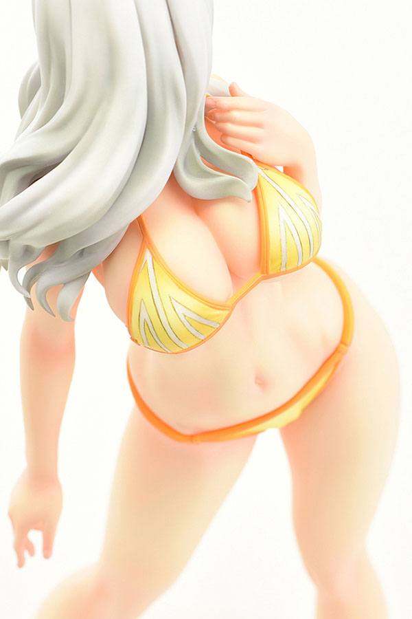 Estatua Mirajane Strauss Swimwear Yellow