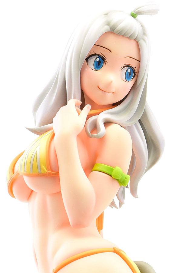 Estatua Mirajane Strauss Swimwear Yellow