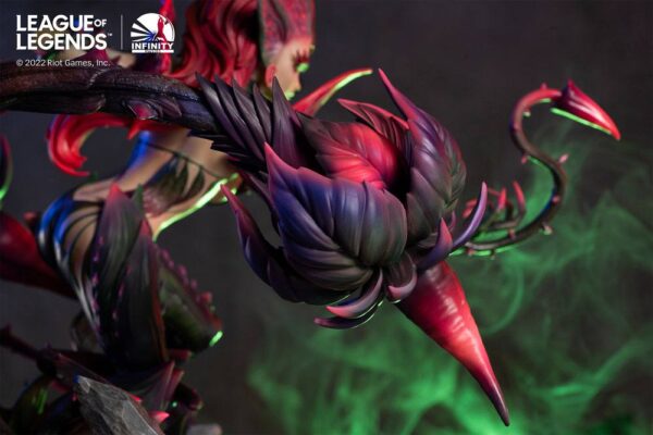 Descubre el apasionante mundo de Estatua Rise of the Thorns Zyra.