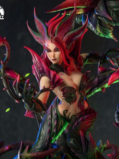 Descubre el apasionante mundo de Estatua Rise of the Thorns Zyra.