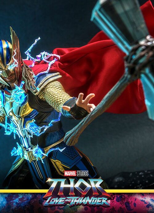 Figura Thor Love and Thunder Deluxe Version