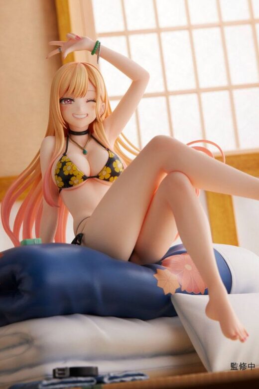 Estatua Marin Kitagawa Swimsuit