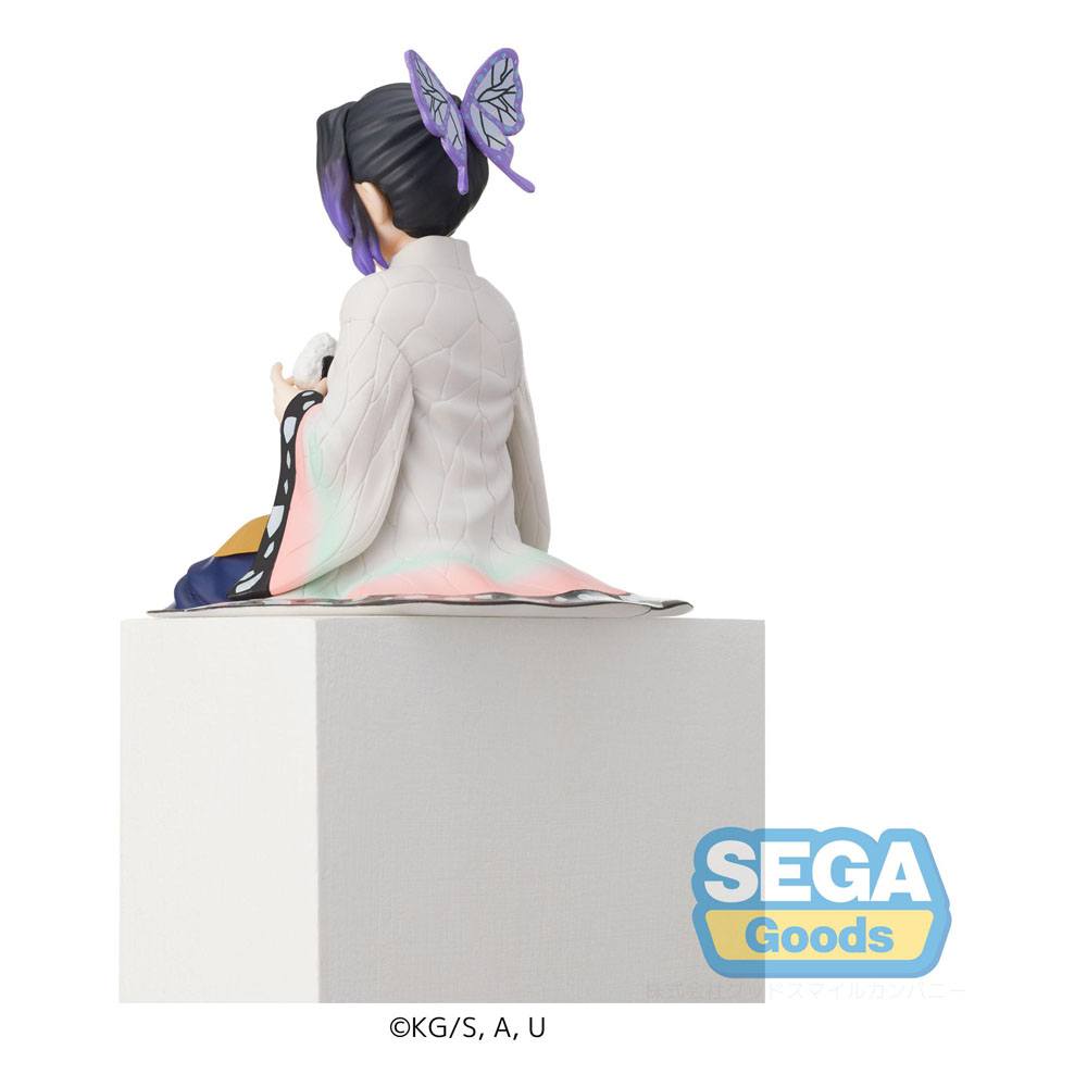 Estatua Perching Shinobu Kocho