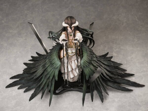 Descubre el apasionante mundo de Estatua Overlord Albedo White Dress.