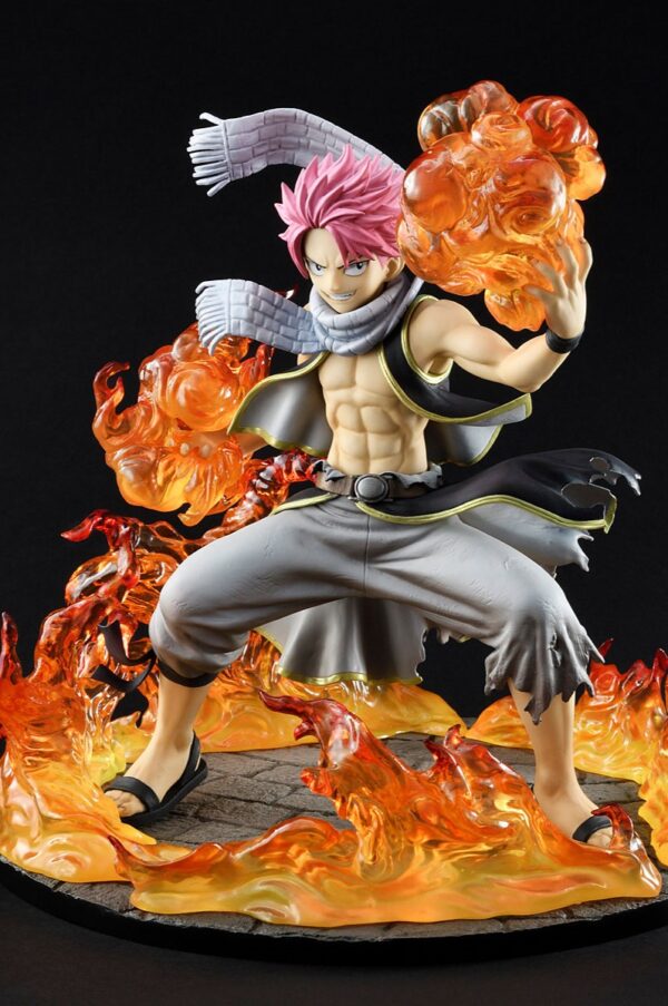 Estatua Fairy Tail Natsu Dragneel