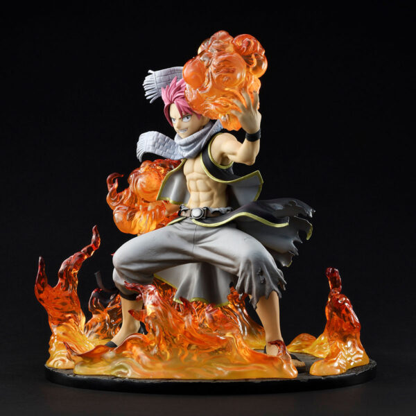 Estatua Fairy Tail Natsu Dragneel