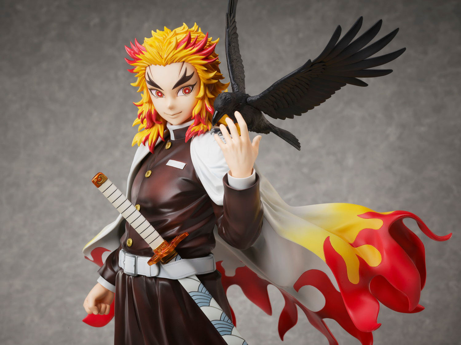 Estatua Kimetsu no Yaiba Kyojuro Rengoku