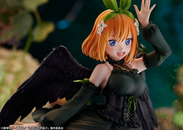 Estatua Yotsuba Nakano Fallen Angel Version