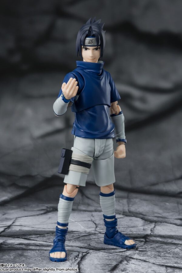 Descubre el apasionante mundo de Figura SH Figuarts Sasuke Uchiha.