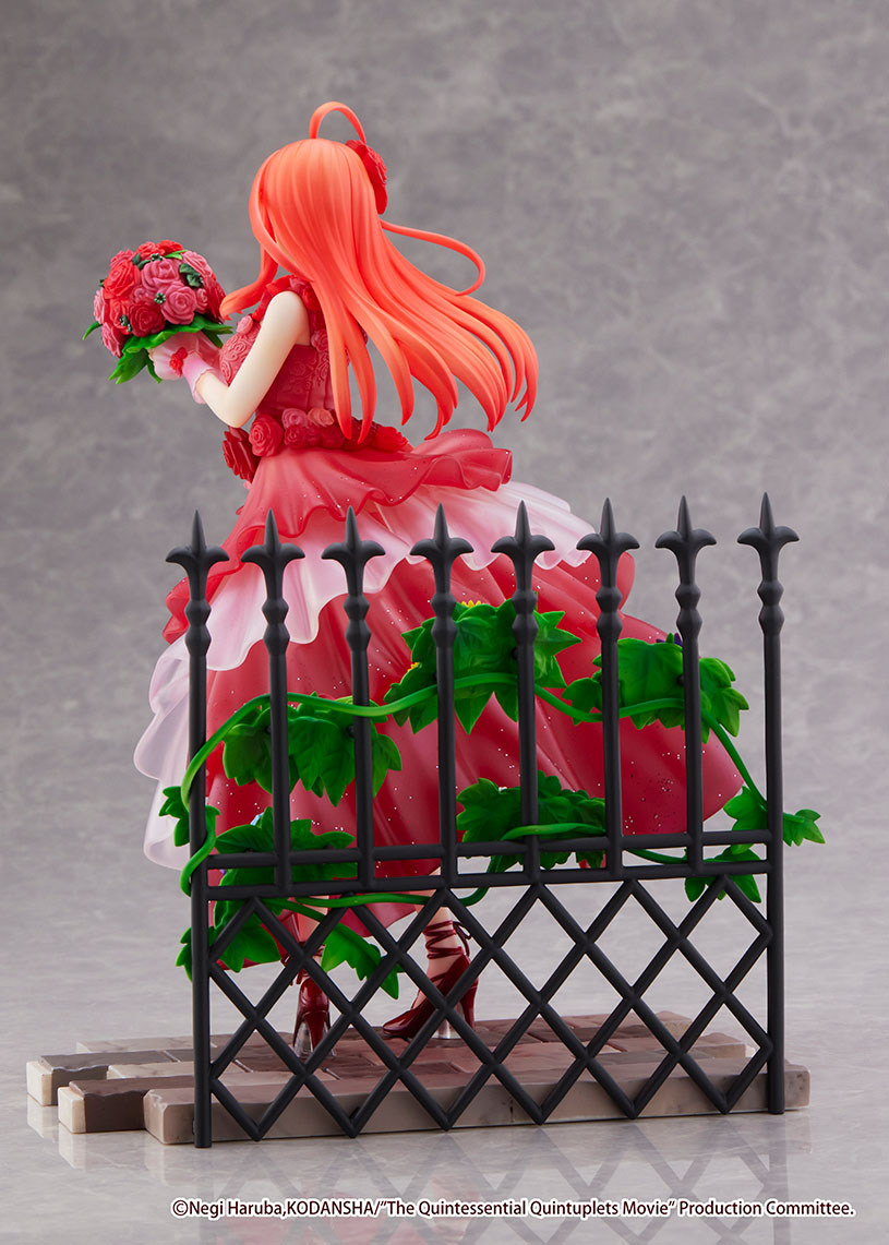 Estatua Itsuki Nakano Floral Dress Version