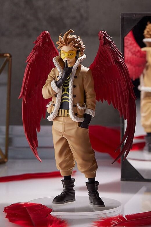 Descubre el apasionante mundo de Estatua My Hero Academia Hawks.