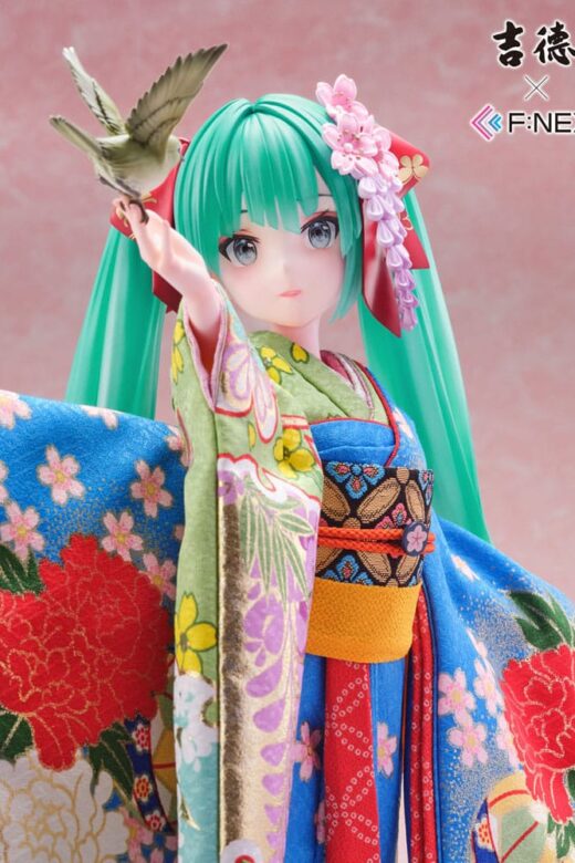 Estatua Hatsune Miku Japanese Doll