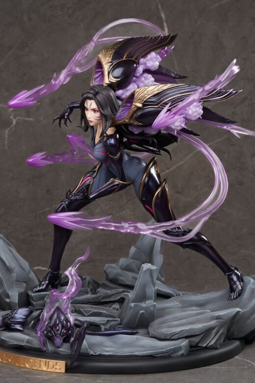 Descubre el apasionante mundo de Estatua League of Legends KaiSa 30 cm.