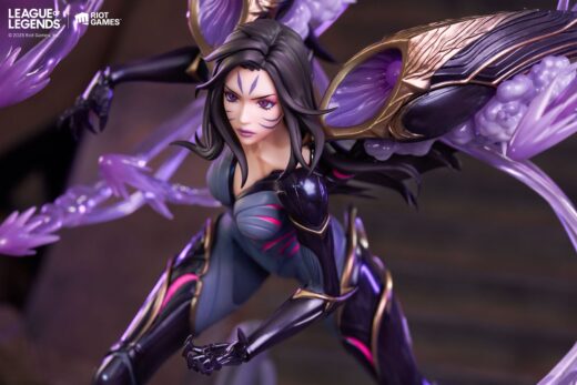 Descubre el apasionante mundo de Estatua League of Legends KaiSa 30 cm.