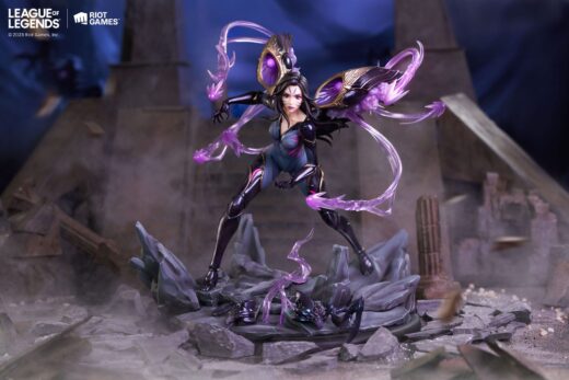 Descubre el apasionante mundo de Estatua League of Legends KaiSa 30 cm.