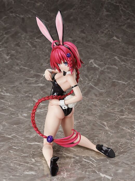 Estatua Mea Kurosaki Bare Leg Bunny