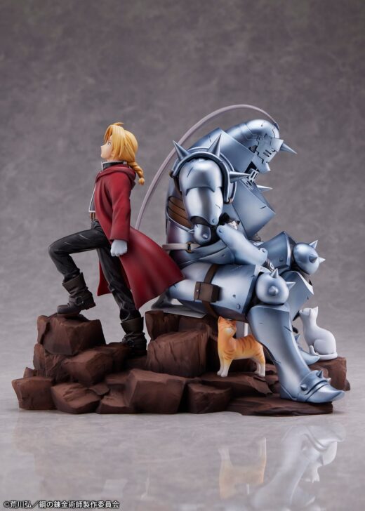 Estatua Edward Elric and Alphonse