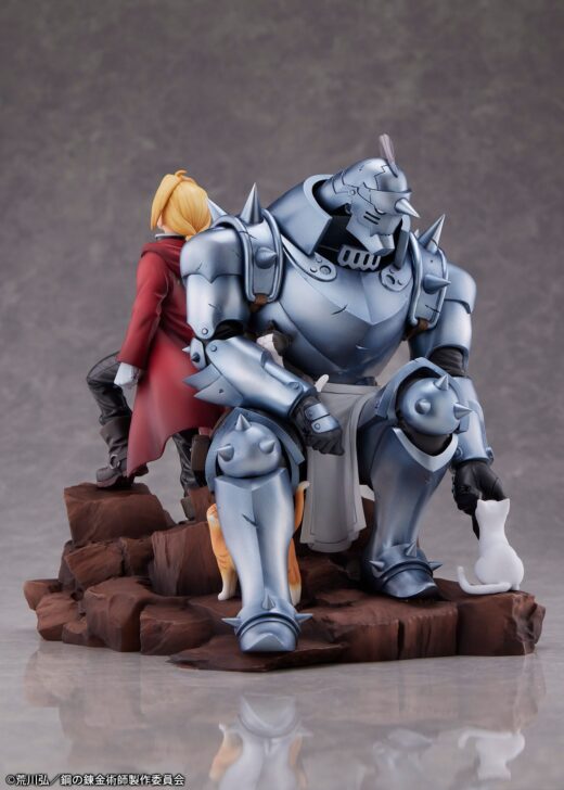 Estatua Edward Elric and Alphonse