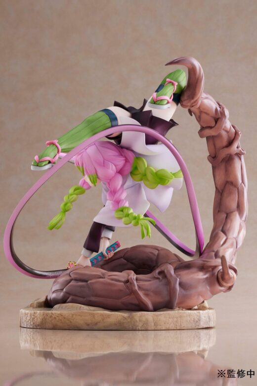 Estatua Demon Slayer Mitsuri Kanroji 19 cm