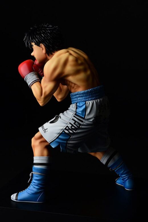 Estatua Ippo Makunouchi fighting pose