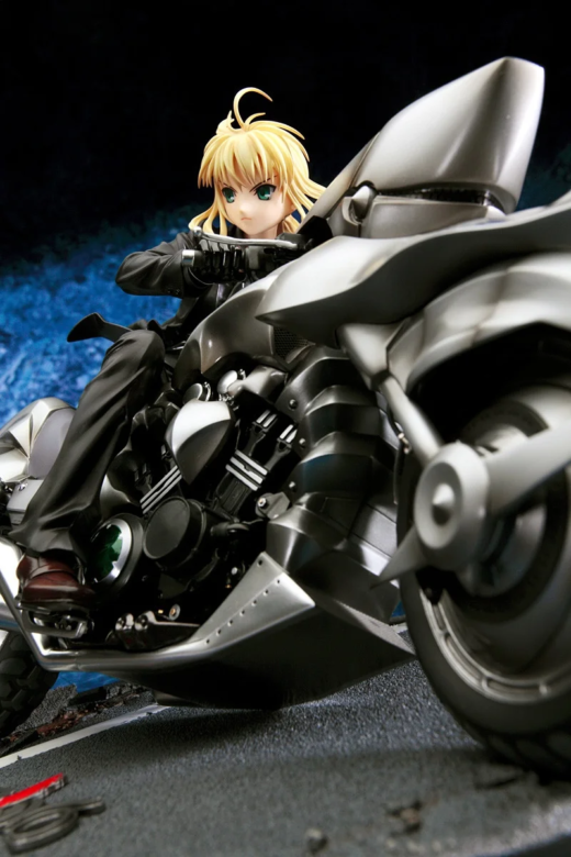 Estatua Altria Pendragon Saber Motored Cuirassier Fate/Zero