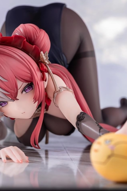 Descubre el apasionante mundo de Estatua Chao Ho Frolicking Flowers Azur Lane.