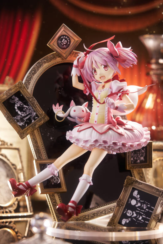 Puella Magi Madoka Magica Estatuas Kaname Madoka y Kyuubey