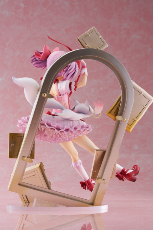 Puella Magi Madoka Magica Estatuas Kaname Madoka y Kyuubey