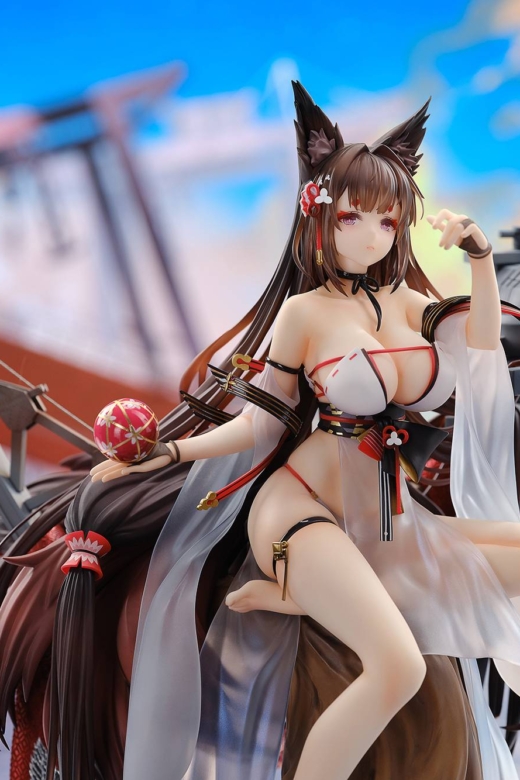 Descubre el apasionante mundo de Estatua Amagi Wending Waters Azur Lane.