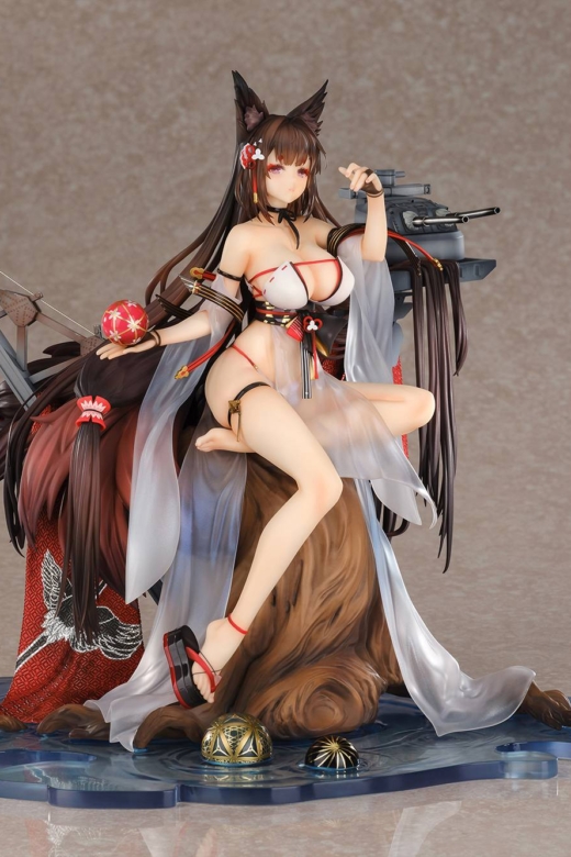 Descubre el apasionante mundo de Estatua Amagi Wending Waters Azur Lane.