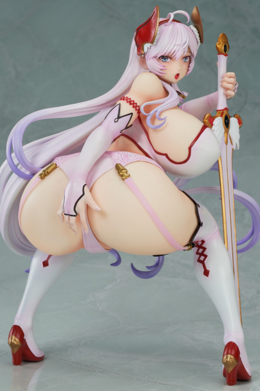 Descubre el apasionante mundo de Figura Espada Caída Astaroth Eden's Ritter Reissue.